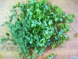 Весенний витаминный салат - шаг 2