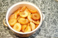 Вино из желтой сливы домашнее - шаг 2