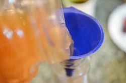 Вино из желтой сливы домашнее - шаг 11