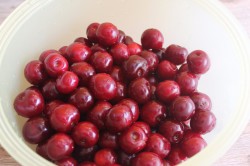 Вишневая наливка на водке - шаг 1