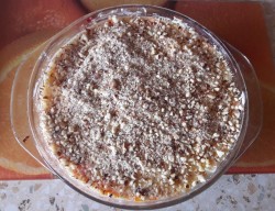 Витаминный овощной салат с сухофруктами - шаг 7