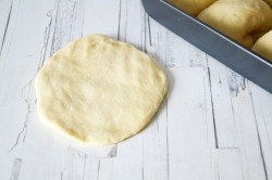 Воздушные булочки нежные и мягкие как пух в духовке - шаг 10 Воздушные булочки нежные и мягкие как пух в духовке - шаг 10