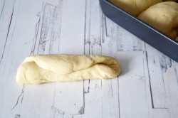 Воздушные булочки нежные и мягкие как пух в духовке - шаг 11 Воздушные булочки нежные и мягкие как пух в духовке - шаг 11