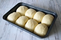 Воздушные булочки нежные и мягкие как пух в духовке - шаг 15 Воздушные булочки нежные и мягкие как пух в духовке - шаг 15