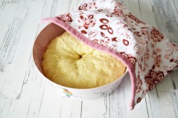 Воздушные булочки нежные и мягкие как пух в духовке - шаг 7 Воздушные булочки нежные и мягкие как пух в духовке - шаг 7