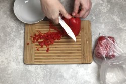 Вяленые болгарские перцы на зиму - шаг 4 Вяленые болгарские перцы на зиму - шаг 4