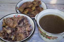 Холодец из свиных ножек и говядины - шаг 12 Холодец из свиных ножек и говядины - шаг 12