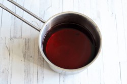 Холодный борщ классический с вареной свеклой и ботвой - шаг 10