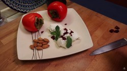 Хурма с творожным сыром - шаг 1