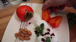 Хурма с творожным сыром - шаг 2