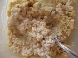 Яблочная запеканка с изюмом на пару - шаг 6