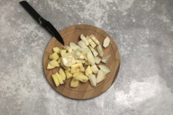 Яблочный крамбл с яблоками - шаг 4