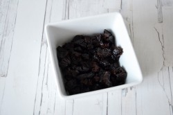 Яблоки фаршированные черносливом - шаг 2 Яблоки фаршированные черносливом - шаг 2