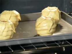 Яблоки запеченные в слоеном тесте в духовке - шаг 16 Яблоки запеченные в слоеном тесте в духовке - шаг 16