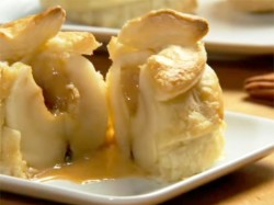 Яблоки запеченные в слоеном тесте в духовке - шаг 17 Яблоки запеченные в слоеном тесте в духовке - шаг 17