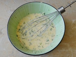 Яичница с помидорами и сыром - шаг 5 Яичница с помидорами и сыром - шаг 5