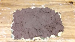 Яичный рулет с печенью - шаг 6