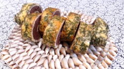 Яичный рулет с печенью - шаг 8