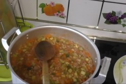 Заготовка Рассольник из свежих огурцов перловой крупой - шаг 11 Заготовка Рассольник из свежих огурцов перловой крупой - шаг 11