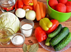 Салат Охотничий на зиму - шаг 1