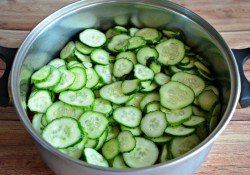 Салат Охотничий на зиму - шаг 5