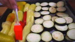 Закуска из баклажанов с болгарским перцем к мясу - шаг 4