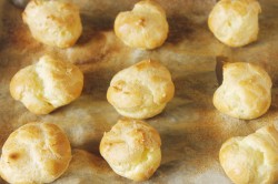 Закусочные профитроли с несладкой начинкой - шаг 10 Закусочные профитроли с несладкой начинкой - шаг 10