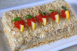 Закусочный торт Наполеон с икрой и печенью трески Новогодний - шаг 6 Закусочный торт Наполеон с икрой и печенью трески Новогодний - шаг 6