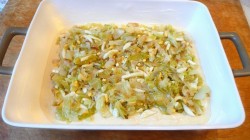 Заливной пирог капустный на тесте с кефиром и яйцом - шаг 10 Заливной пирог капустный на тесте с кефиром и яйцом - шаг 10