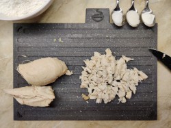 Заливной пирог на молоке - шаг 3 Заливной пирог на молоке - шаг 3