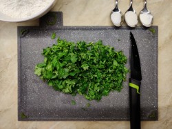 Заливной пирог на молоке - шаг 4 Заливной пирог на молоке - шаг 4