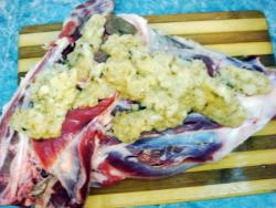 Баранья нога запеченная в духовке в рукаве - экспресс-метод - шаг 12