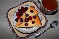 Творожная запеканка с вишней классическая - шаг 11