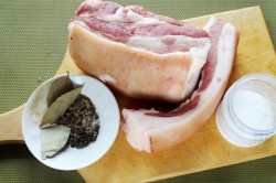 Засолка сала в банке в рассоле - шаг 1 Засолка сала в банке в рассоле - шаг 1