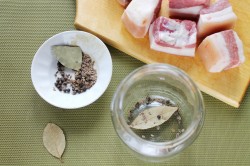 Засолка сала в банке в рассоле - шаг 5 Засолка сала в банке в рассоле - шаг 5