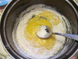 Заварной крем для торта на желтках - шаг 3 Заварной крем для торта на желтках - шаг 3