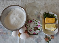 Заварные булочки с сыром - шаг 1 Заварные булочки с сыром - шаг 1