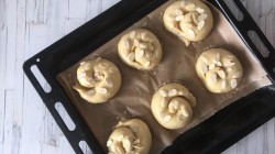 Завитушки с творогом - шаг 18 Завитушки с творогом - шаг 18