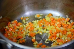 Суп с молодой фасолью - шаг 3 Суп с молодой фасолью - шаг 3