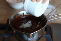 Зеркальная глазурь для торта шоколадная - шаг 8 Зеркальная глазурь для торта шоколадная - шаг 8