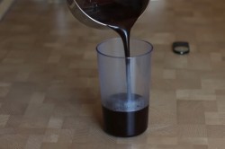 Зеркальная глазурь для торта шоколадная - шаг 9 Зеркальная глазурь для торта шоколадная - шаг 9