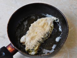 Зубатка на сковороде жареная - шаг 4 Зубатка на сковороде жареная - шаг 4