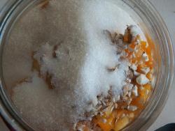 Абрикосовая настойка - шаг 9