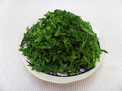 Ачма с творогом сыром и зеленью в лаваше - шаг 2