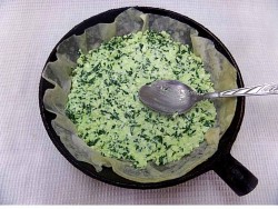 Ачма с творогом сыром и зеленью в лаваше - шаг 7