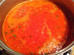 Аджика из болгарского и острого перца с помидорами на зиму - шаг 4 Аджика из болгарского и острого перца с помидорами на зиму - шаг 4