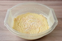 Александрийский кулич на топленом молоке - шаг 9