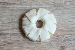 Ананасы в слоеном тесте - шаг 5 Ананасы в слоеном тесте - шаг 5