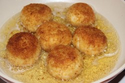 Аранчини - рисовые шарики с мясной начинкой - шаг 5