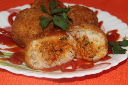 Аранчини - рисовые шарики с мясной начинкой - шаг 6